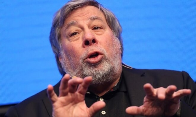 Stiv Voznijak (Steve Wozniak)