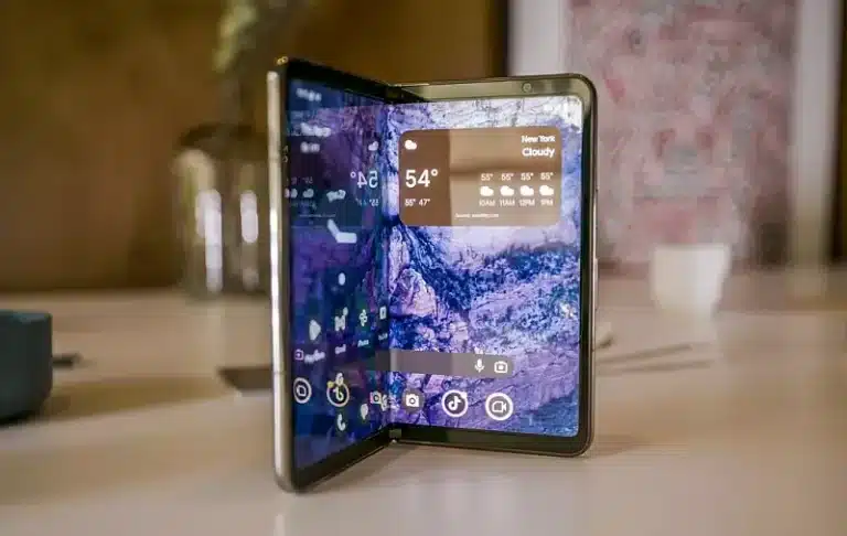 Pixel Fold