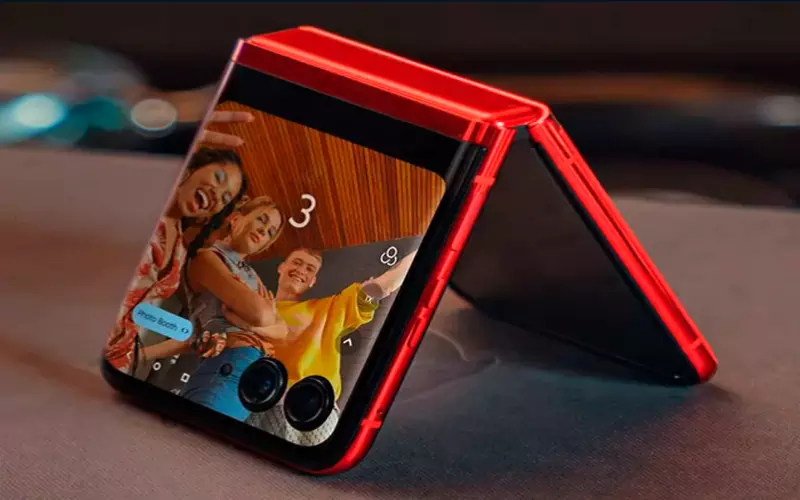 Motorola Razr Plus (2024): prvi pogled
