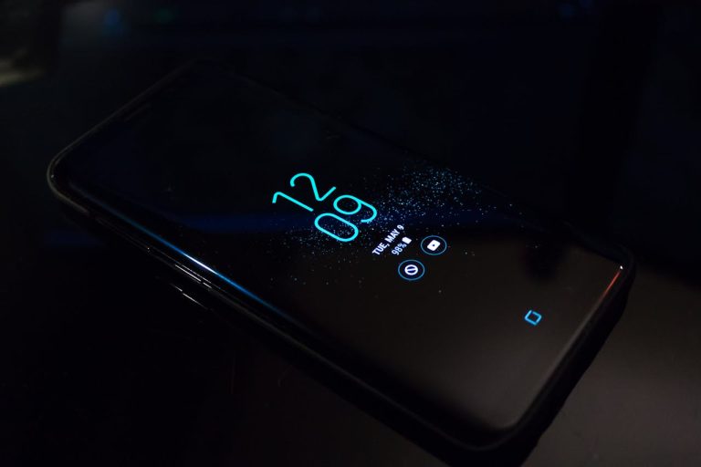 Praktični savjeti za poboljšanje trajanja baterije na Android uređajima!
